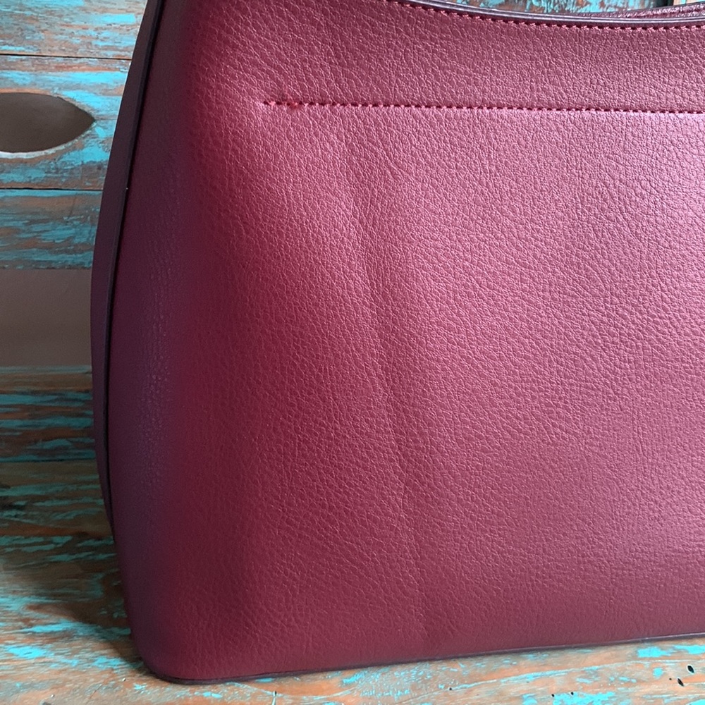 NWT Charming Charlie Shoulder Bag with matching wallet/wristlet classic - Picture 5 of 6